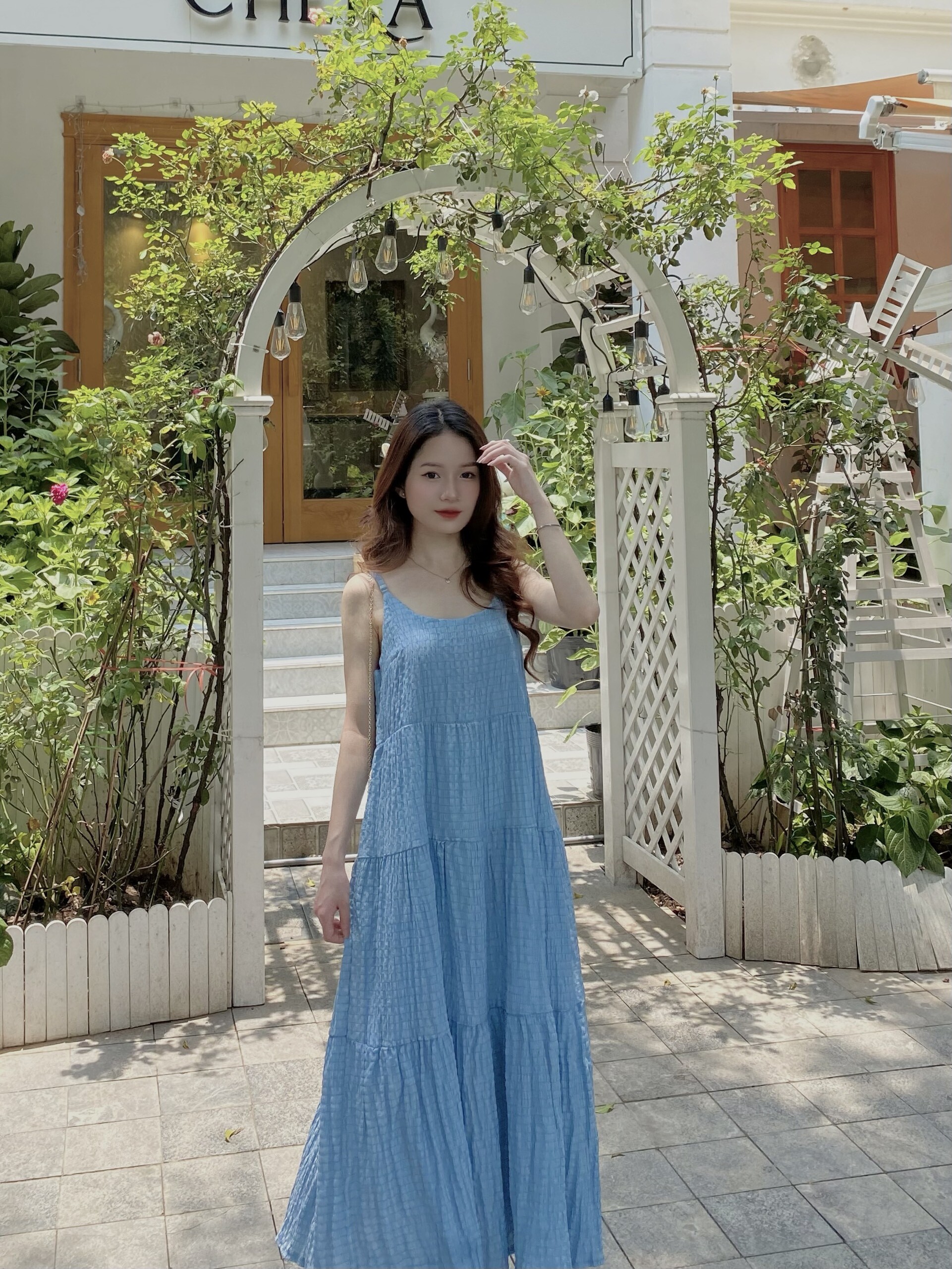 5 kiểu váy maxi amp;#34;đắt hàngamp;#34; nhất mùa Hè, không bao giờ lo lỗi mốt, chị em diện lên rất tôn dáng - 2