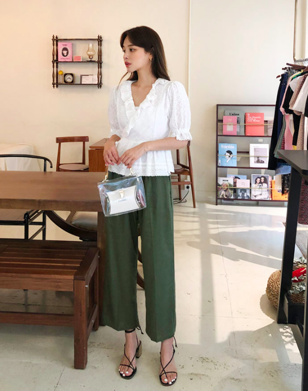 Từ công sở đến du lịch, 7 kiểu dép sandals này đang là lựa chọn được chị em diện nhiều nhất Hè 2026 - 9