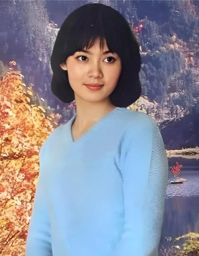 Bà lo sợ rằng chỉ cần nghỉ một thời gian, những gì mình gây dựng sẽ sụp đổ. Cuối cùng, Phan Hồng cứng rắn từ chối. Cũng từ đó, những cuộc tranh cãi liên miên khiến mái ấm từng êm ấm dần chỉ còn lại sự lạnh lẽo và những tiếng thở dài.