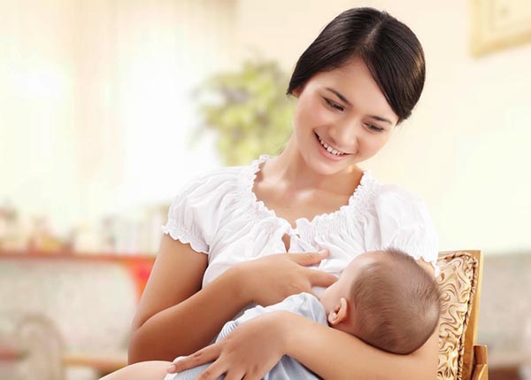 Sau khi cai sữa, mô tuyến dần thu nhỏ lại, nếu da và mô liên kết không kịp thích nghi với sự thay đổi này, vòng 1 có thể trở nên kém săn chắc hơn.