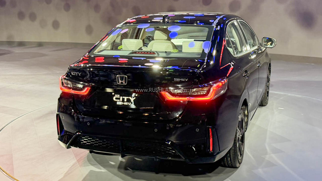 Honda City 2026 ra mắt: Giá quy đổi từ 360 triệu đồng, thiết kế mới bắt mắt, có bản hybrid, nâng cấp công nghệ cạnh tranh Vios, Accent- Ảnh 4. Honda City 2026 ra mắt: Giá quy đổi từ 360 triệu đồng, thiết kế mới bắt mắt, có bản hybrid, nâng cấp công nghệ cạnh tranh Vios, Accent- Ảnh 4.