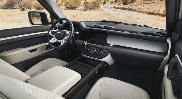 Defender 130 ra mắt: SUV rộng nhất của Land Rover, thênh thang cho 8 người - Ảnh 5.