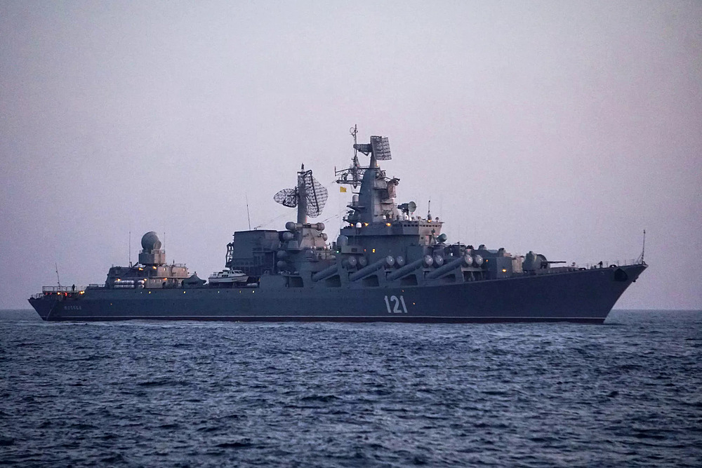 Soái hạm Moskva trong một cuộc diễn tập ở Biển Đen trước khi bị chìm hồi tháng 4. Ảnh: Sputnik.