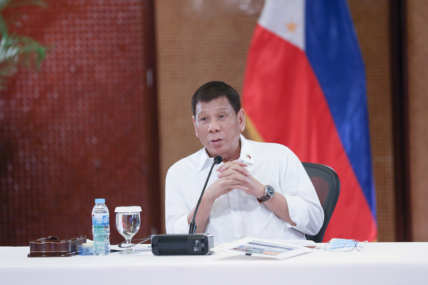Tổng thống Rodrigo Duterte tại một cuộc họp ở Manila tháng 9/2021. Ảnh: AFP.