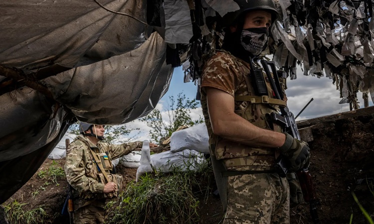 Một vị trí tiền tuyến của Ukraine gần làng Vilne Pole ở vùng Donetsk, miền đông đất nước. Ảnh: NY Times