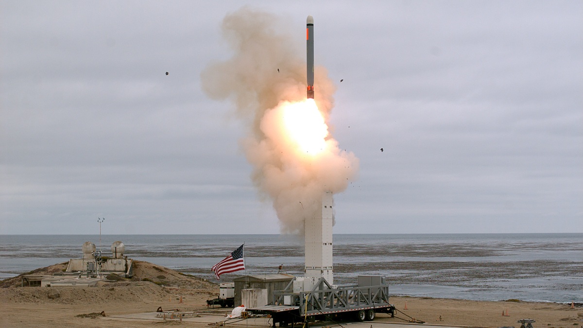 Mỹ thử nghiệm tên lửa hành trình phóng từ mặt đất tại đảo San Nicolas, California năm 2019. Ảnh: Reuters