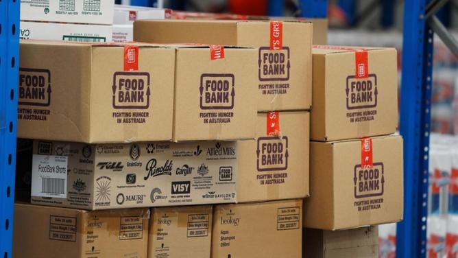 Food demand from peak Victorian charity Foodbank has almost doubled in 18 months. (Stefan Postles/AAP PHOTOS)