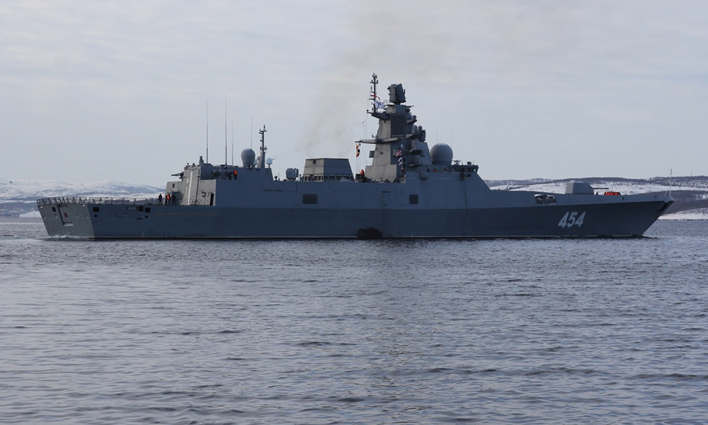 Tàu hộ vệ Đô đốc Gorshkov ra biển hồi năm 2020. Ảnh: BQP Nga
