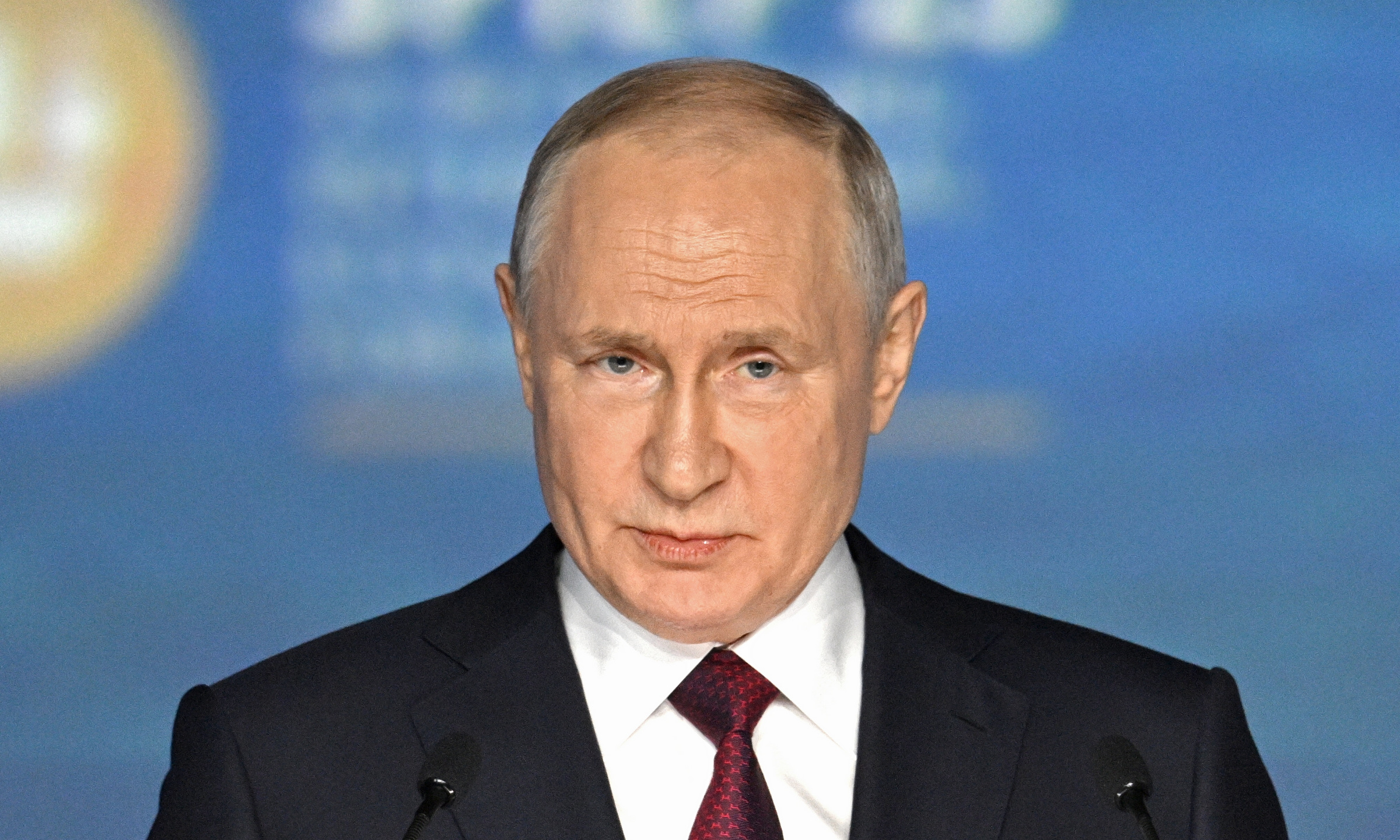 Tổng thống Putin tại diễn đàn Kinh tế Quốc tế St.Petersburg (SPIEF) ngày 16/6. Ảnh: AFP