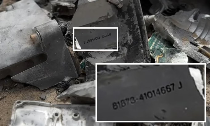 Chuỗi ký tự trên mảnh vỡ của quả đạn dùng trong vụ không kích trại tị nạn ở Rafah đêm 26/5. Ảnh: Telegram/hamz0381