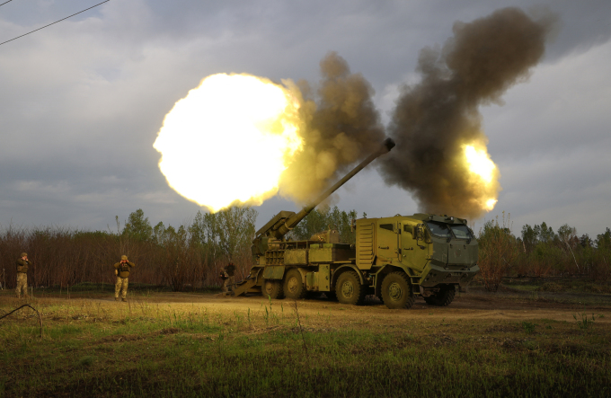 Lựu pháo 2C22 Bohdana của đơn vị Ukraine khai hỏa ở Kharkov ngày 21/4. Ảnh: AFP