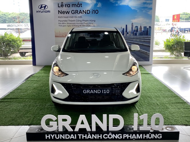 Ảnh thực tế Hyundai Grand i10 1.2AT hatchback giá 435 triệu đồng: Thấp hơn bản sedan 20 triệu đồng nhưng có ga tự động và đèn LED- Ảnh 3.