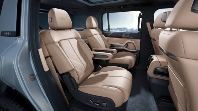 SUV mới của BYD đấu G-Class có thêm thông tin ‘hot’: Giá quy đổi 1,75 tỷ đồng, mạnh 939 mã lực khủng hơn siêu xe, 3 màn hình siêu lớn- Ảnh 5.