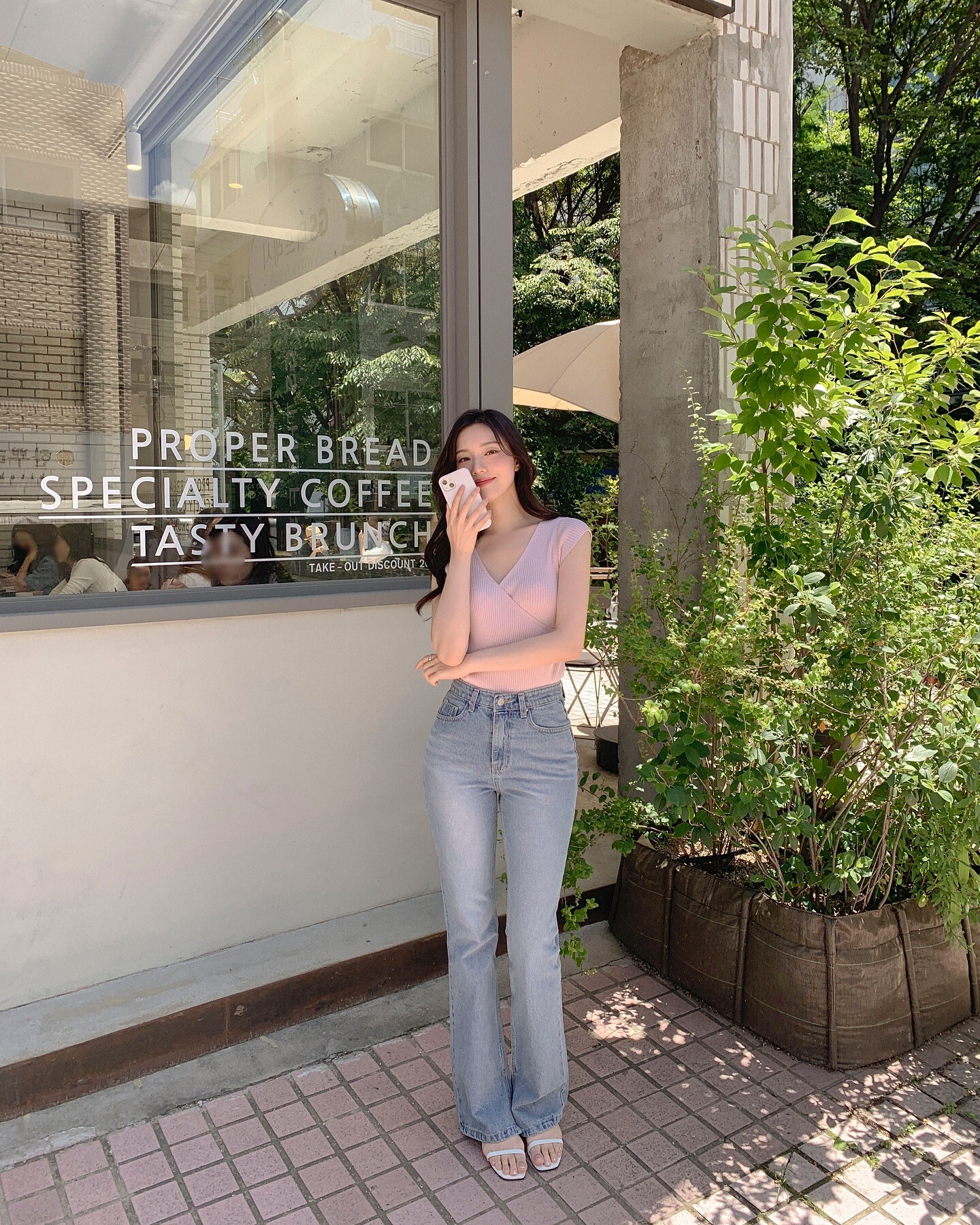 10 món đồ “không tuổi” chị em nhất định phải sở hữu trong năm nay, dù 20 tuổi hay 70 tuổi đều mặc đẹp - 34