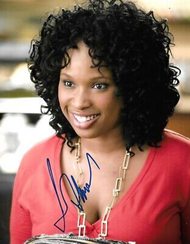 Cô xuất hiện không nhiều nhưng để lại ấn tượng với khán giả.