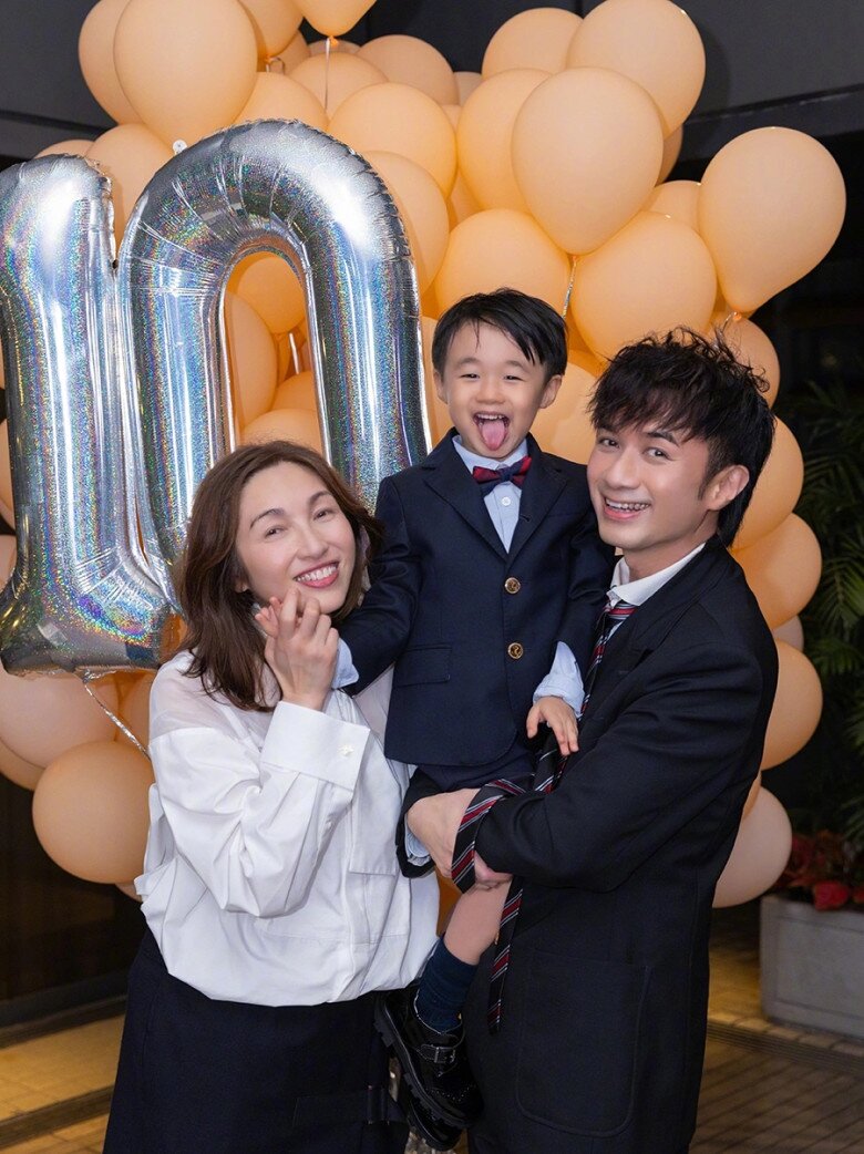 4 mỹ nhân cưới rình rang 2015: 10 năm sau người bỏ chồng vẫn trẻ như gái 20, người 3 con ngày càng nóng bỏng - 22