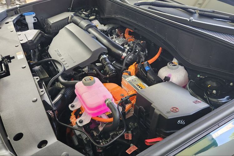 Hyundai Palisade Hybrid ra mắt Đông Nam Á: Giá quy đổi từ 1,77 tỷ đồng, máy xăng 2.5L kèm mô-tơ điện mạnh 330 mã lực, có thể về Việt Nam- Ảnh 4.