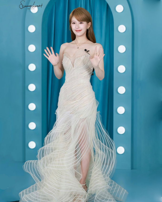 img src/upload/2-2025/images/2025-06-15/1749989619-trie-u-lo-tu-1-jpg-7128-6539-7502-width680height850.jpg width660 /