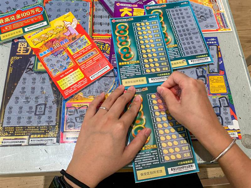 Người phụ nữ thất nghiệp mua 5 loại bảo hiểm, xe Audi và nhà 4 tỷ đồng: Cảnh sát điều tra phát hiện dòng tiền 30 tỷ bất thường- Ảnh 2. Người phụ nữ thất nghiệp mua 5 loại bảo hiểm, xe Audi và nhà 4 tỷ đồng: Cảnh sát điều tra phát hiện dòng tiền 30 tỷ bất thường- Ảnh 2.