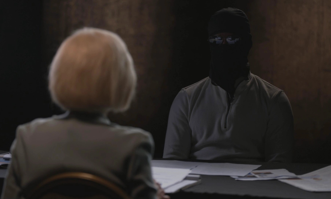 Cựu đặc vụ Israel trong cuộc phỏng vấn phát sóng tháng 12/2024. Ảnh: CBS