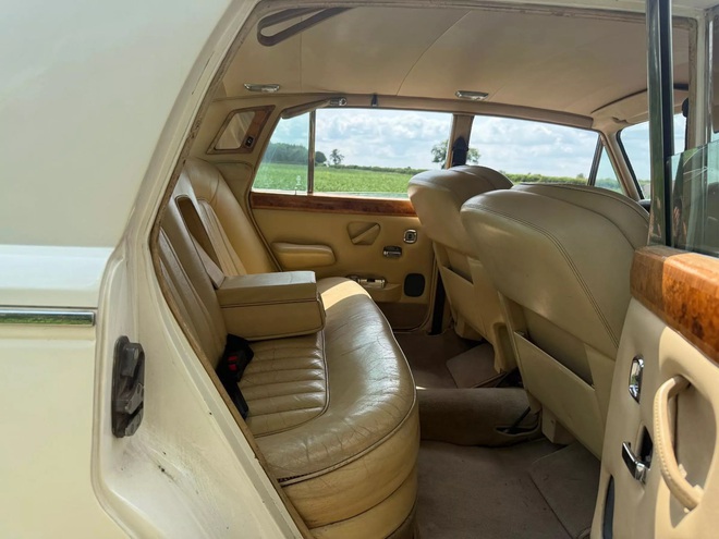 Rolls-Royce 'xin' gầm Mitsubishi để off-road, 1 bình xăng chạy tới 2.000km, giá quy đổi chỉ hơn 600 triệu- Ảnh 6.