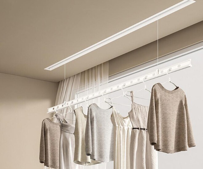 Tại sao ngày càng nhiều người sử dụng giá phơi quần áo thông minh trên trần nhà? Đây là 4 lý do - 1