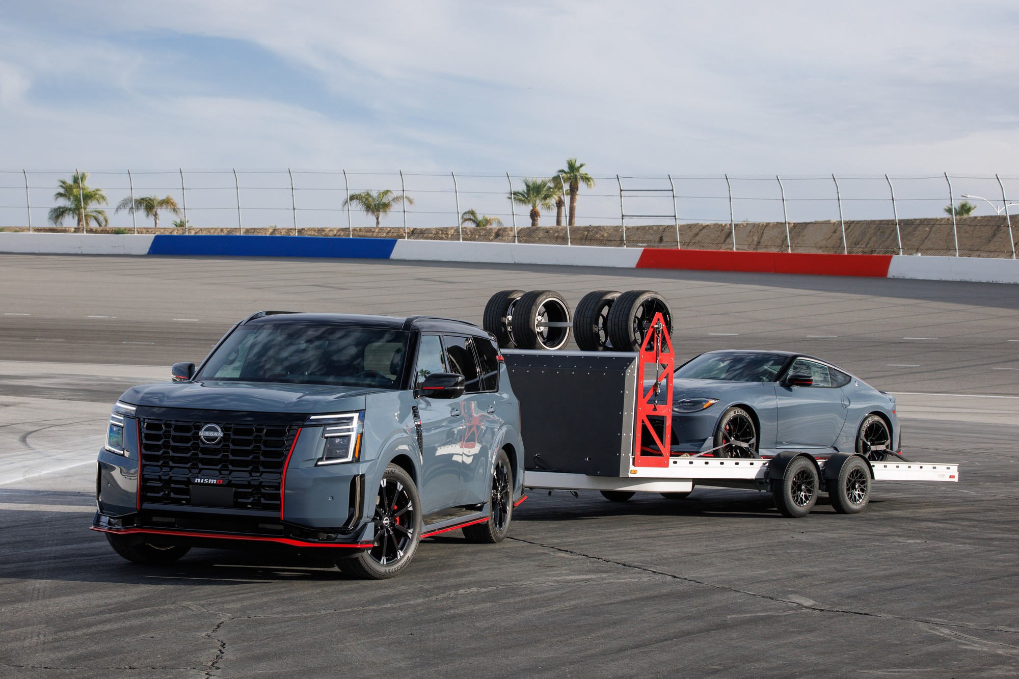 Ảnh thực tế Nissan Patrol bản thể thao vừa ra mắt: Bodykit hầm hố, động cơ gần 500 mã nhưng không còn 'cửa' về Việt Nam- Ảnh 4.