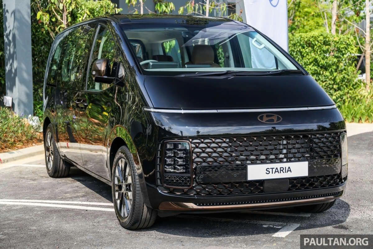 Hyundai Staria 2025 chuẩn bị ra mắt: Bản 7 chỗ cao cấp trở lại, bản 10 chỗ giữ nguyên- Ảnh 1. Hyundai Staria 2025 chuẩn bị ra mắt: Bản 7 chỗ cao cấp trở lại, bản 10 chỗ giữ nguyên- Ảnh 1.
