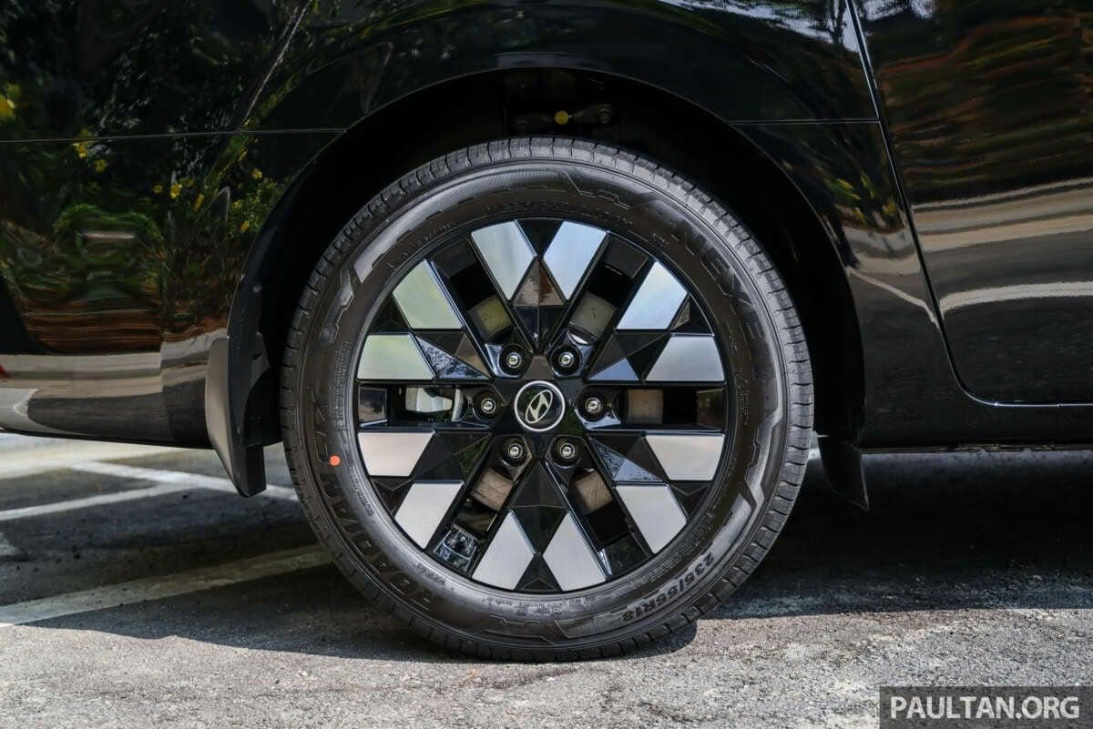 Hyundai Staria 2025 chuẩn bị ra mắt: Bản 7 chỗ cao cấp trở lại, bản 10 chỗ giữ nguyên- Ảnh 12. Hyundai Staria 2025 chuẩn bị ra mắt: Bản 7 chỗ cao cấp trở lại, bản 10 chỗ giữ nguyên- Ảnh 12.