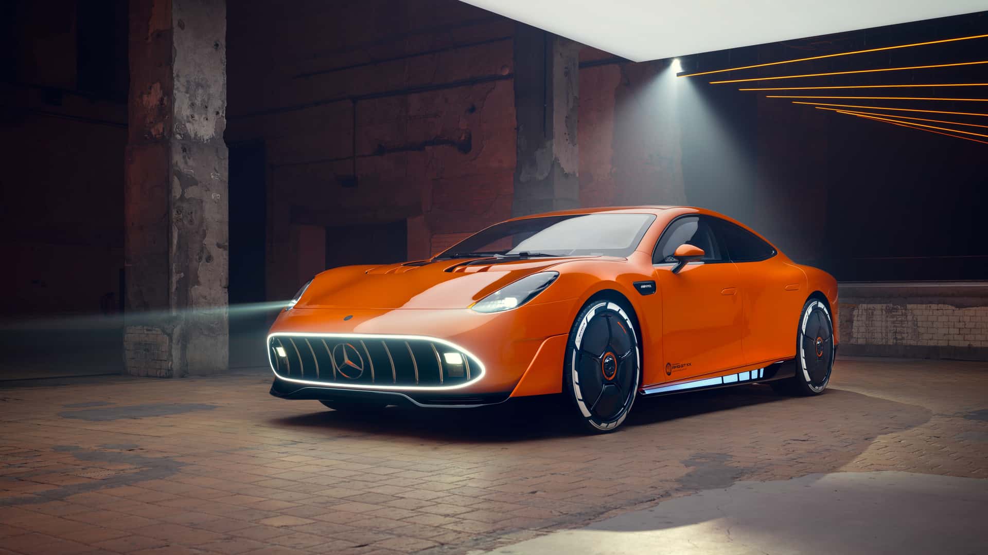 Mercedes-AMG GT đời mới này gắn loa ở đèn pha để giả một thứ tiếng mà fan xe xăng yêu thích- Ảnh 4.