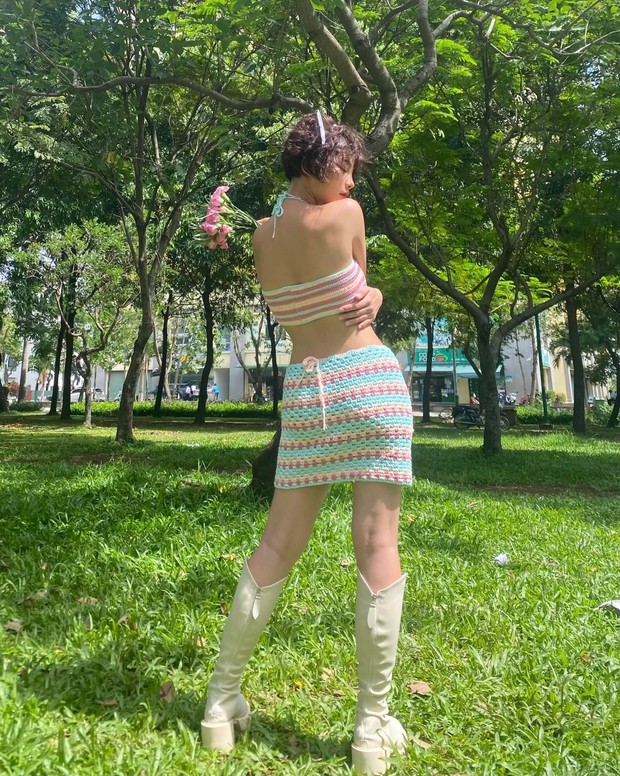 Khả Ngân, Ninh Dương Lan Ngọc bốc lửa diện bikini, hot girl người Tày gợi cảm táo bạo - Ảnh 8.