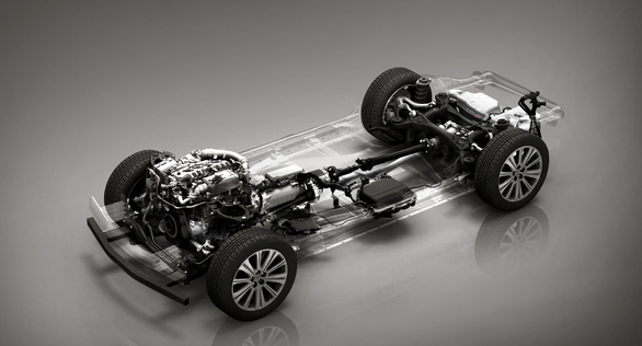 SUV cận sang Mazda CX-60 ngược xu hướng, thêm động cơ mới: Mạnh 251 mã lực nhưng tiêu thụ chỉ 5,3 lít/100 km - Ảnh 2.