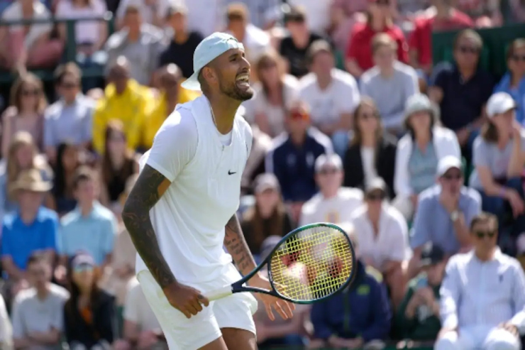 "Trai hư" Kyrgios tố huyền thoại Úc "ghen ăn tức ở" trước chung kết Wimbledon - 1