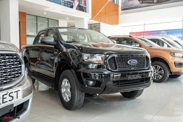 Triệu hồi hơn 1.400 xe Ford Ranger tại Việt Nam vì lỗi liên quan kính chắn gió  - Ảnh 1.