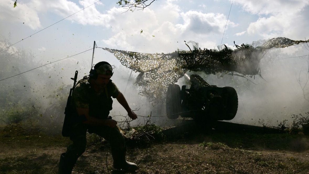 Pháo binh cánh quân Nam của Nga công kích mục tiêu Ukraine hôm 1/7. Ảnh: RIA Novosti