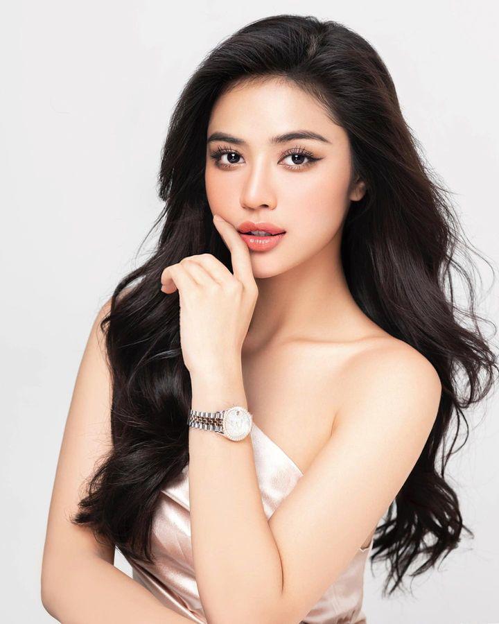 Top 20 Miss World Vietnam bị tố là amp;#34;tiểu tamamp;#34;, gương mặt lai Tây, môi tều nhìn là say - 6