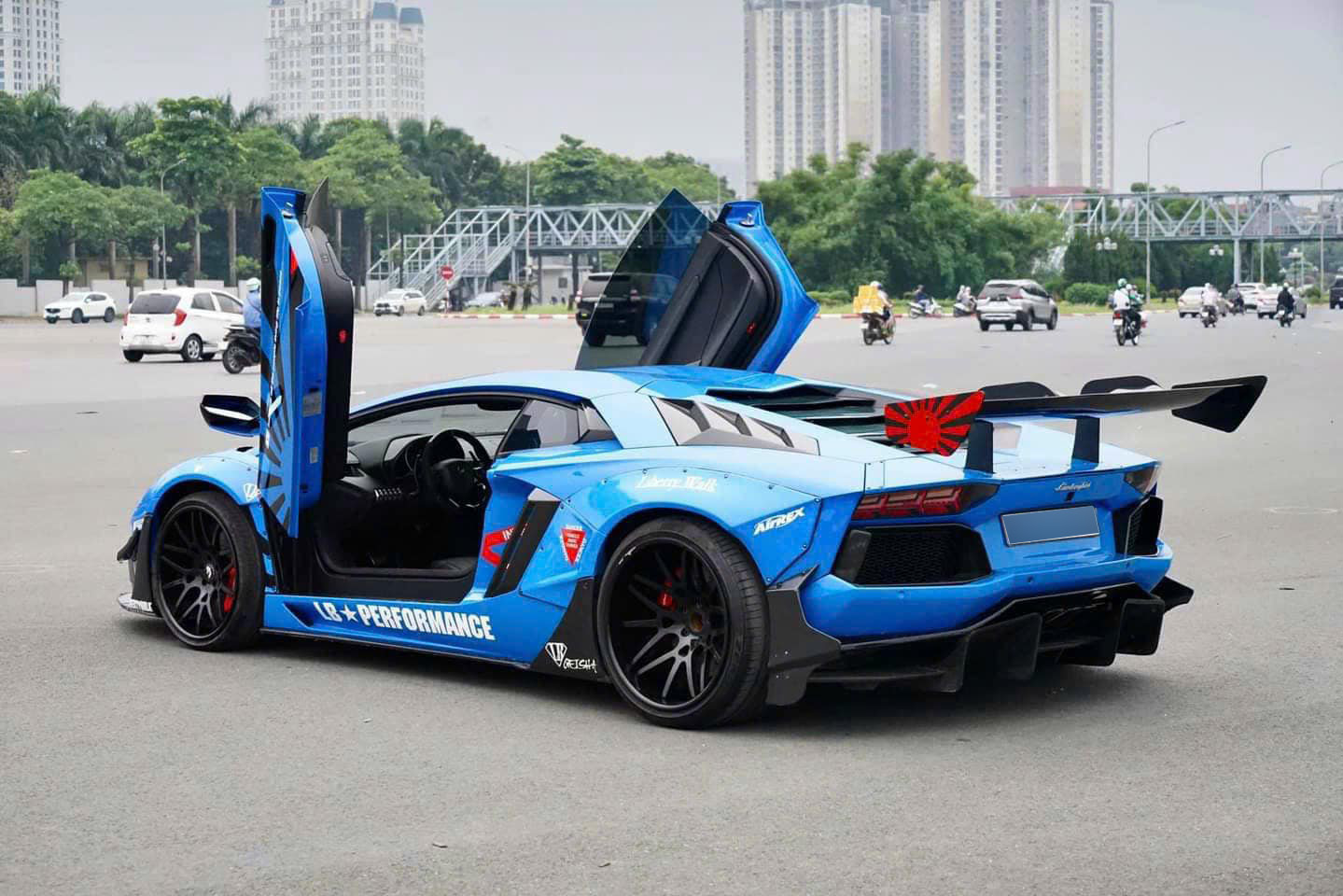 Lamborghini Aventador độ Liberty Walk độc nhất Việt Nam được chào bán hơn 20 tỷ: Từng qua tay Phan Công Khanh và ‘lột xác’ nhiều lần - Ảnh 5.