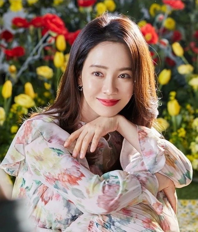 Sau 22 năm gia nhập showbiz, amp;#34;át chủ bàiamp;#34; Song Ji Hyo lần đầu hé lộ gia thế amp;#34;khủngamp;#34;, nghe xong bạn thân sửng sốt - 1