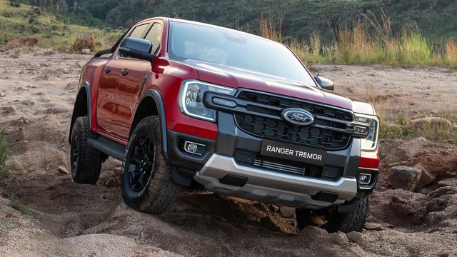 Ford Ranger sắp thêm bản mới: Rẻ hơn hẳn Raptor nhưng offroad không kém, như bản Sport nhiều đồ xịn- Ảnh 2.