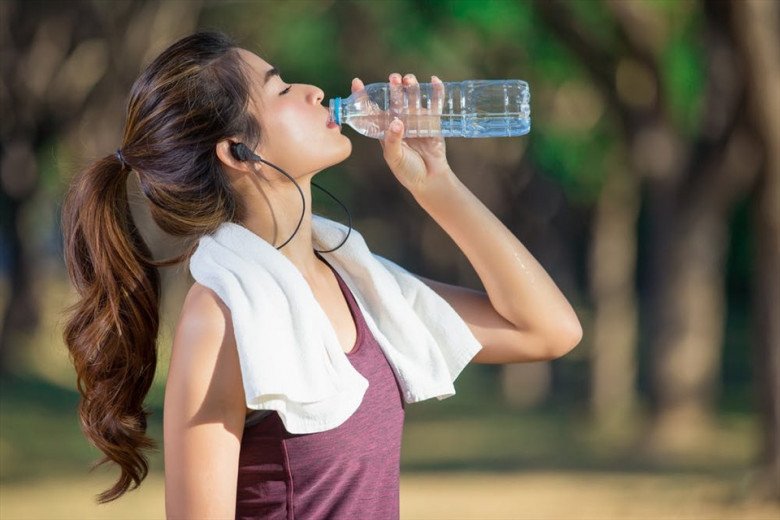11 thời điểm vàng uống nước giúp giảm cân, tránh vô số bệnh tật, tiếc rằng nhiều người hay quên - 2