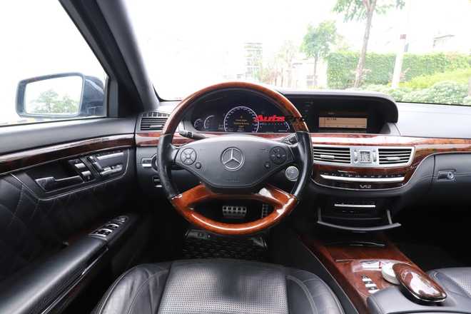 'Sang tay' Mercedes-Benz S65 AMG với giá 2,4 tỷ đồng, người bán chia sẻ: 'Sửa lại hết gần 1 tỷ, động cơ nguyên zin'- Ảnh 9.