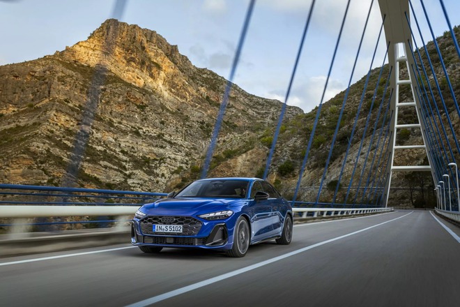 Audi A5 2025 ra mắt: Giá quy đổi từ 1,25 tỷ đồng, 4 màn hình lớn, thế chỗ A4 đấu C-Class, 3-Series- Ảnh 6.