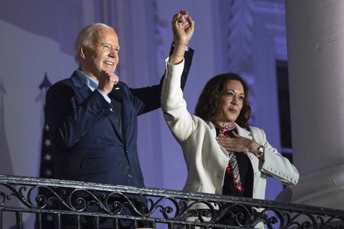 Tổng thống Joe Biden và Phó tổng thống Kamala Haris tại Nhà Trắng ngày 4/7. Ảnh: AP