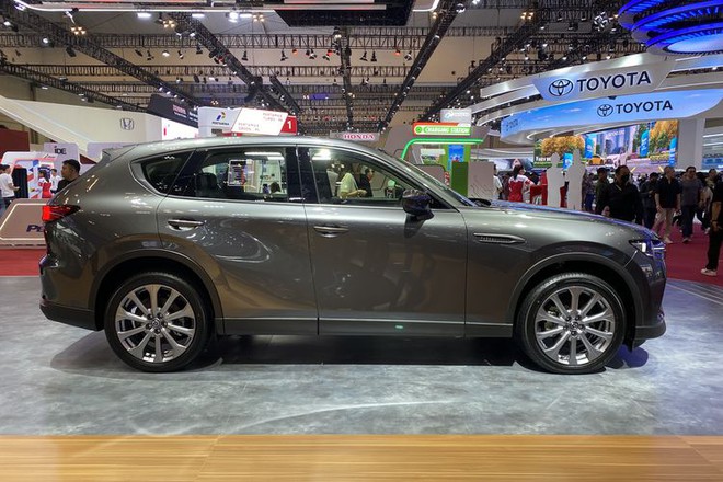Xe ‘cận sang’ Mazda CX-60 thêm bản ‘giá rẻ’ trong ĐNÁ: Quy đổi từ 1,2 tỷ đồng, vẫn giữ nhiều trang bị xịn, động cơ giống CX-5- Ảnh 5.