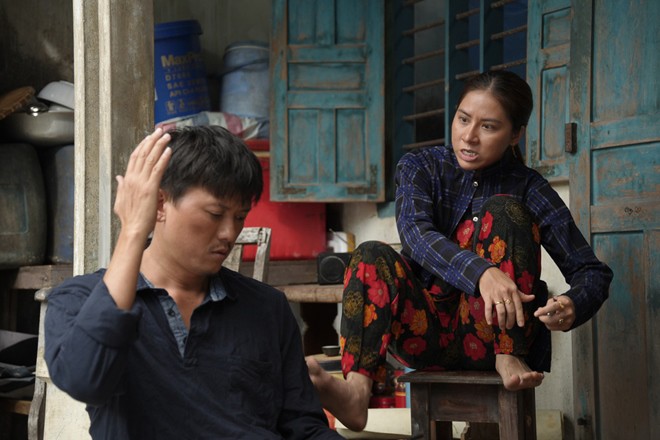Tín Nguyễn đã vượt qua nhiều vòng casting để thủ vai người vợ miền biển trong phim của Lý Hải.