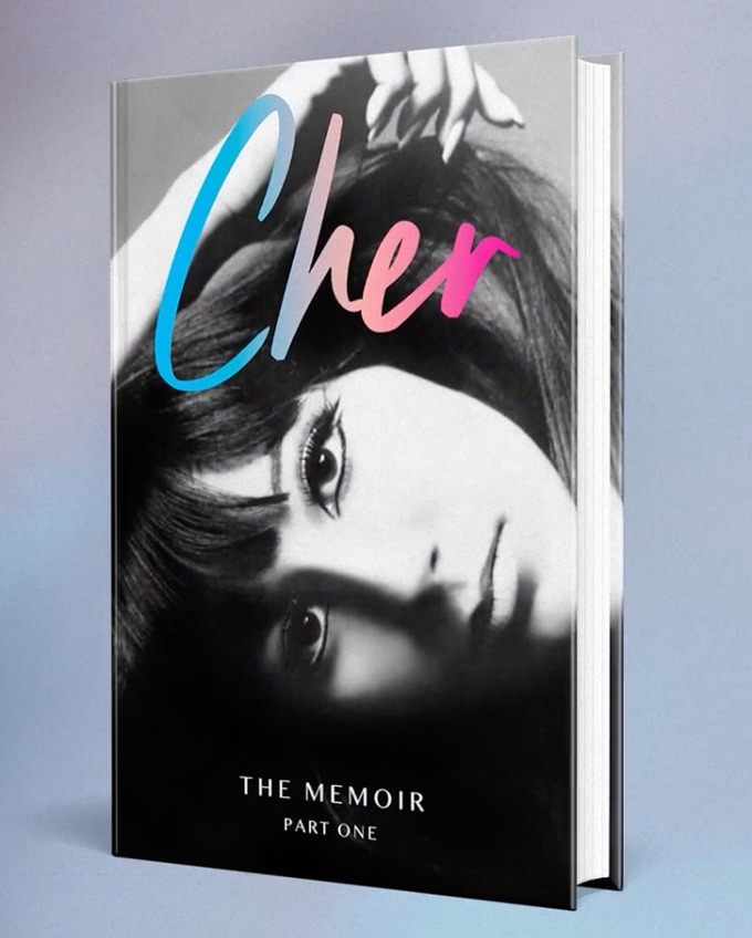 Bìa Cher: The Memoir phần một. Ảnh: Instagram Cher