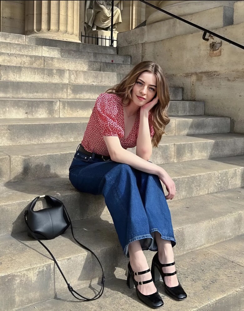 Giày Mary Jane cao gót sẽ càng tôn dáng và tăng thêm vài phân chiều cao chị em.