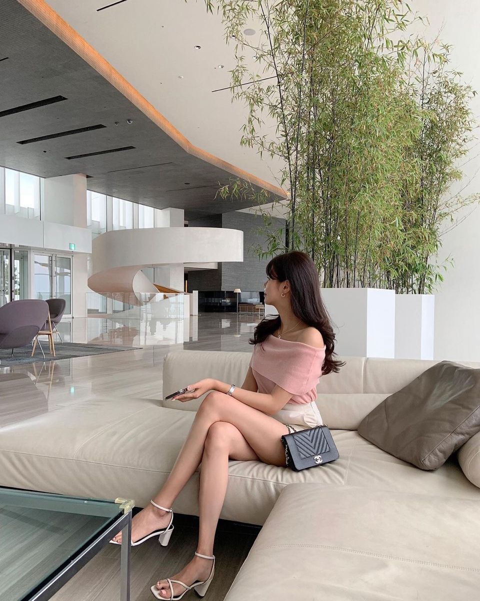 Kiểu giày amp;#34;ăn gianamp;#34; chiều cao nhưng rất quê mùa, thay bằng 4 kiểu này kéo dài chân lại thanh thoát hơn - 11