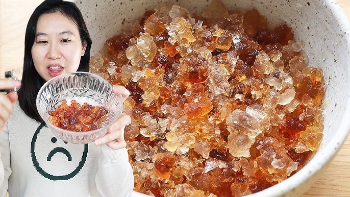 Nhựa đào không chứa collagen nhưng giàu hoạt chất polysacarit giúp chống lão hóa da.