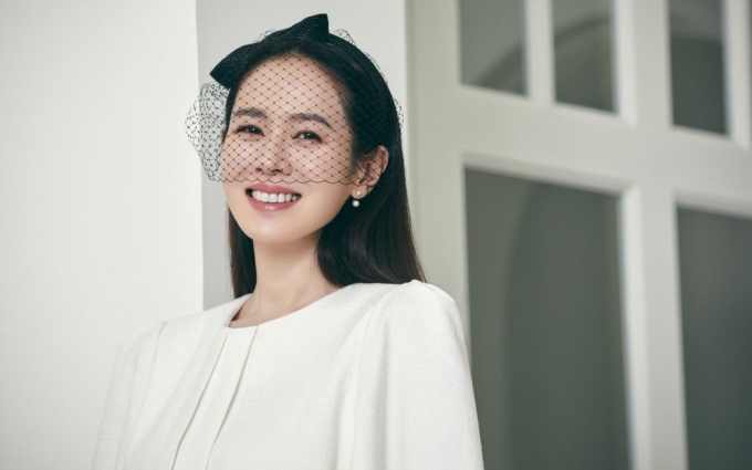 Son Ye Jin là minh chứng cho sự kết hợp tuyệt vời giữa tài năng diễn xuất, phong cách đáng ngưỡng mộ và danh tiếng vững chắc. Ảnh: Instagram yejinhand